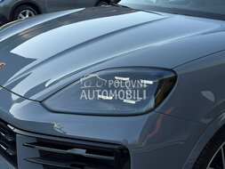 Porsche Cayenne E-Hybrid slika 12