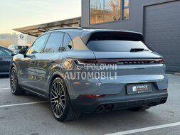 Porsche Cayenne E-Hybrid slika 6