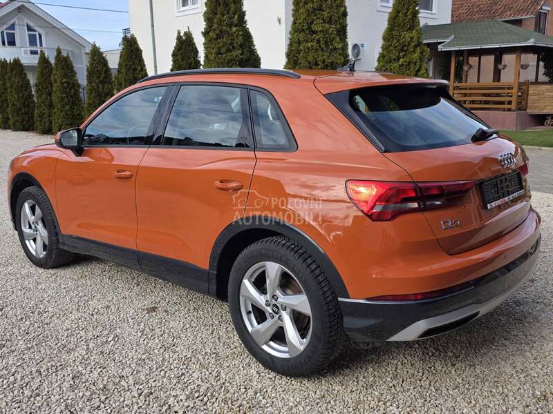 Audi Q3 ADVANCED BUSINESS