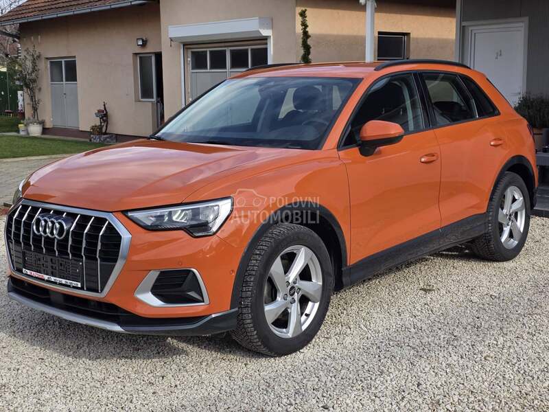 Audi Q3 ADVANCED BUSINESS