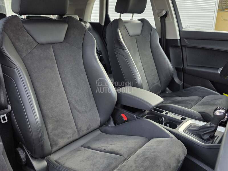 Audi Q3 ADVANCED BUSINESS