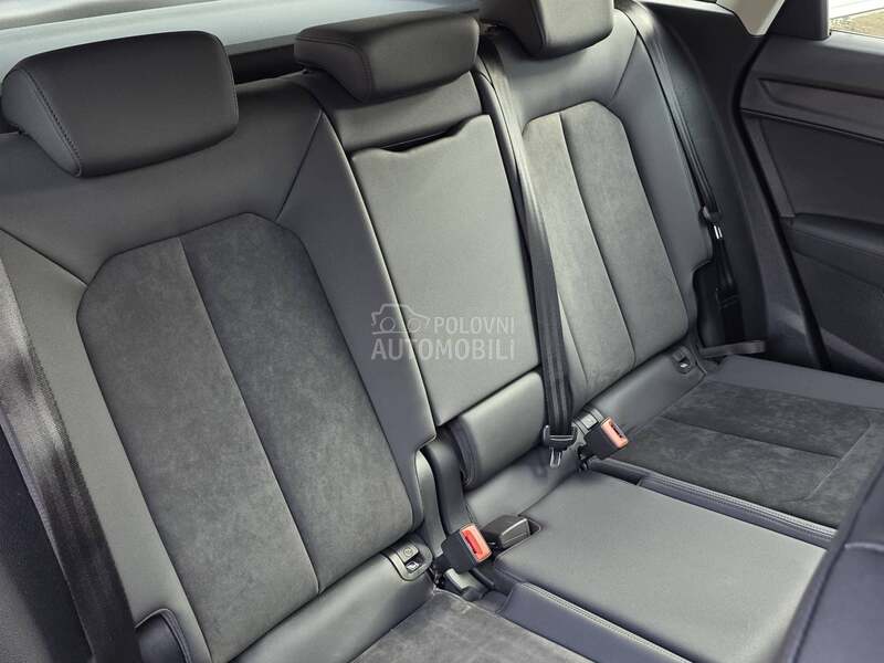 Audi Q3 ADVANCED BUSINESS