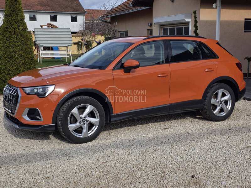Audi Q3 ADVANCED BUSINESS