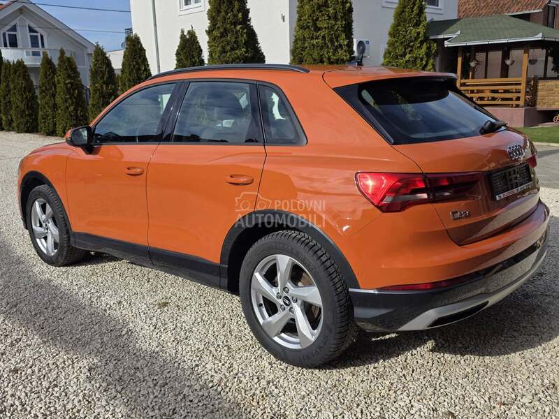Audi Q3 ADVANCED BUSINESS
