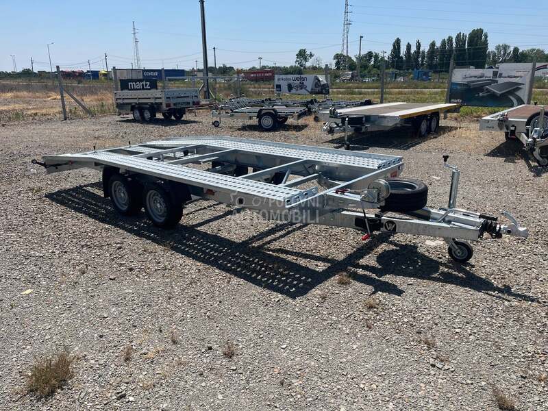 Nova REBEL 4.5m 2,7t zakosena