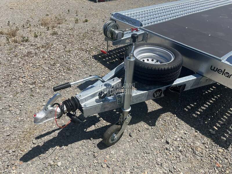 Nova REBEL 4.5m 2,7t zakosena