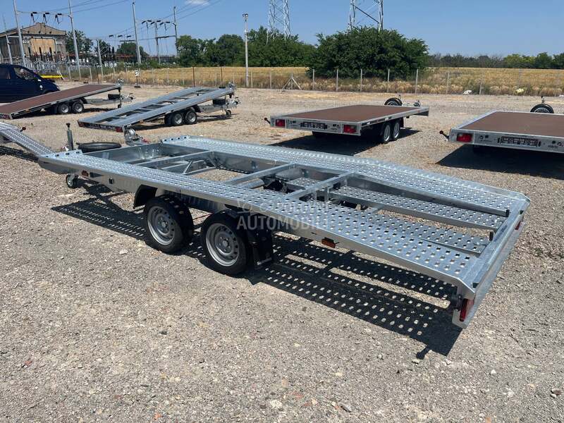 Nova REBEL 4.5m 2,7t zakosena