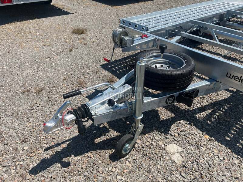 Nova REBEL 4.5m 2,7t zakosena