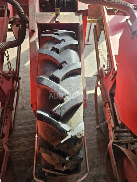 Becker Kukuruzna sejalica