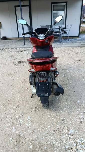 Honda PCX
