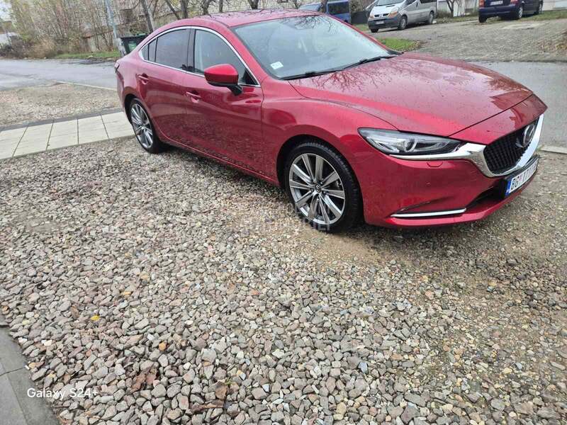 Mazda 6 