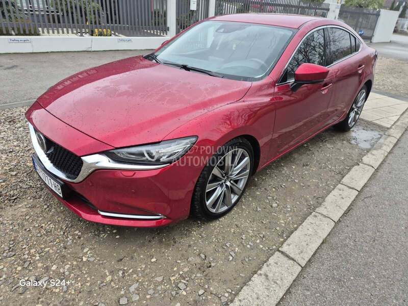 Mazda 6 