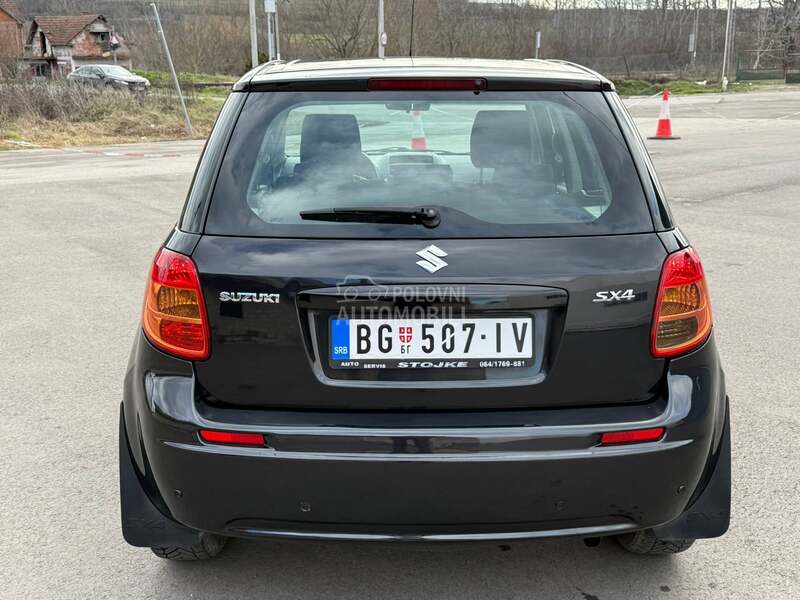 Suzuki SX4 