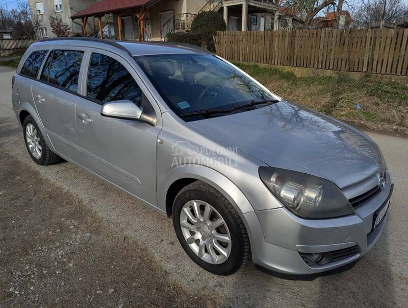 Opel Astra H 