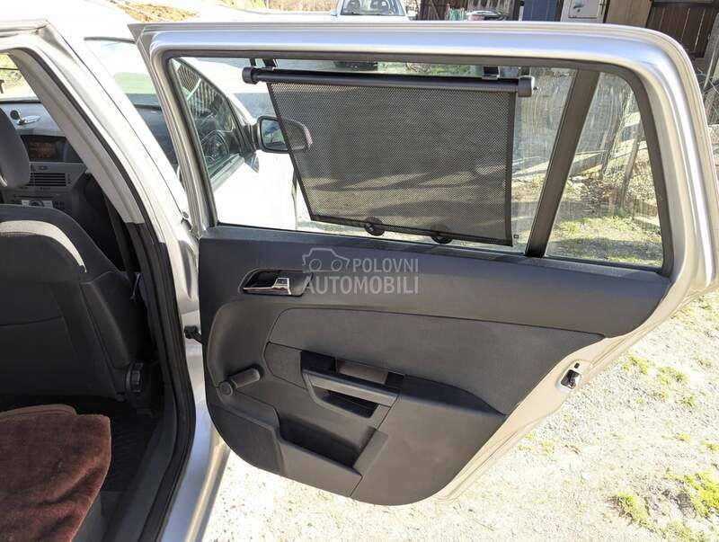 Opel Astra H 