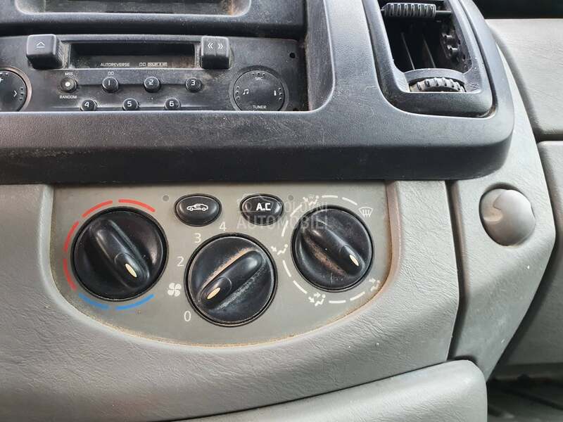 Renault Trafic 1.9DCI