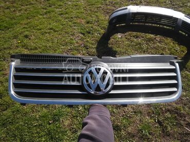 Maska sa znakom za Volkswagen Passat B5.5