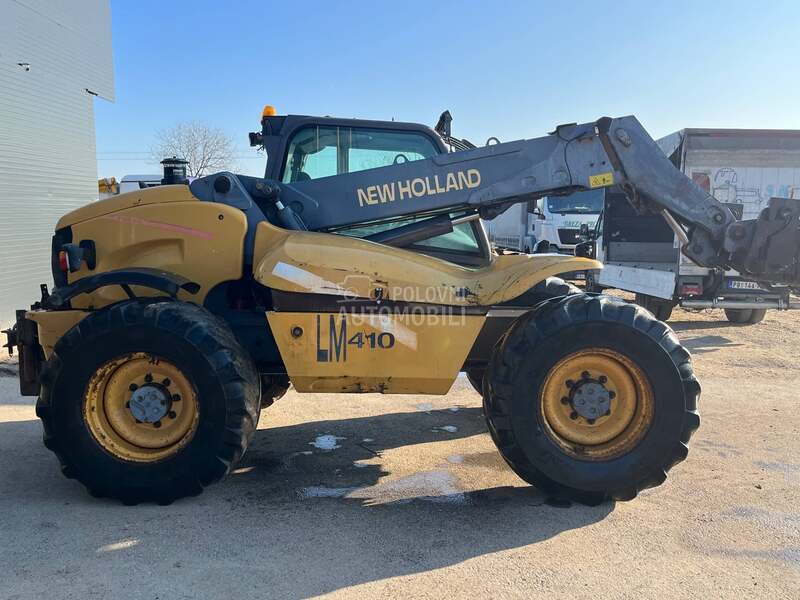 New Holland Lm410