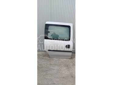 zadnja desna vrata za Opel Combo od 2003. do 2009. god.