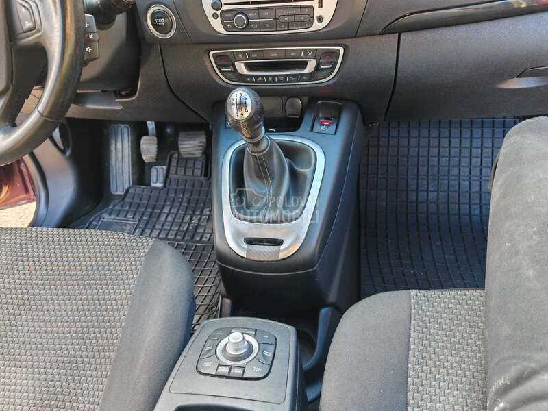 Renault Scenic 1.5dci xMOD