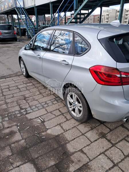 BMW 218 