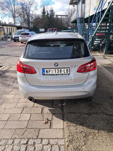 BMW 218 