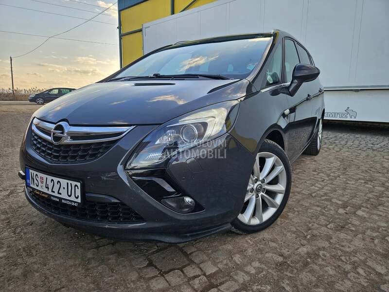 Opel Zafira 
