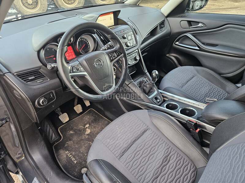 Opel Zafira 