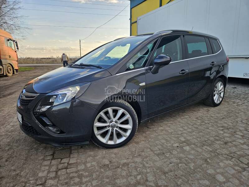 Opel Zafira 