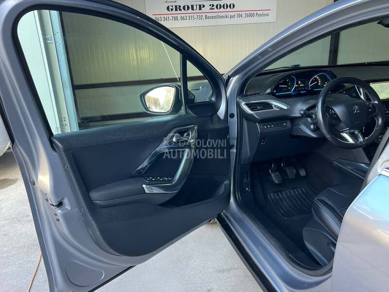 Peugeot 2008 ALLURE