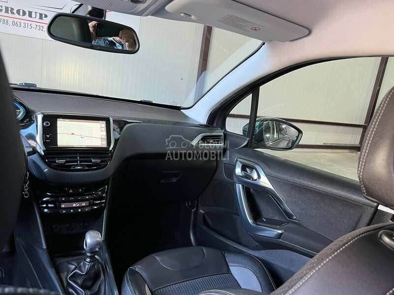 Peugeot 2008 ALLURE