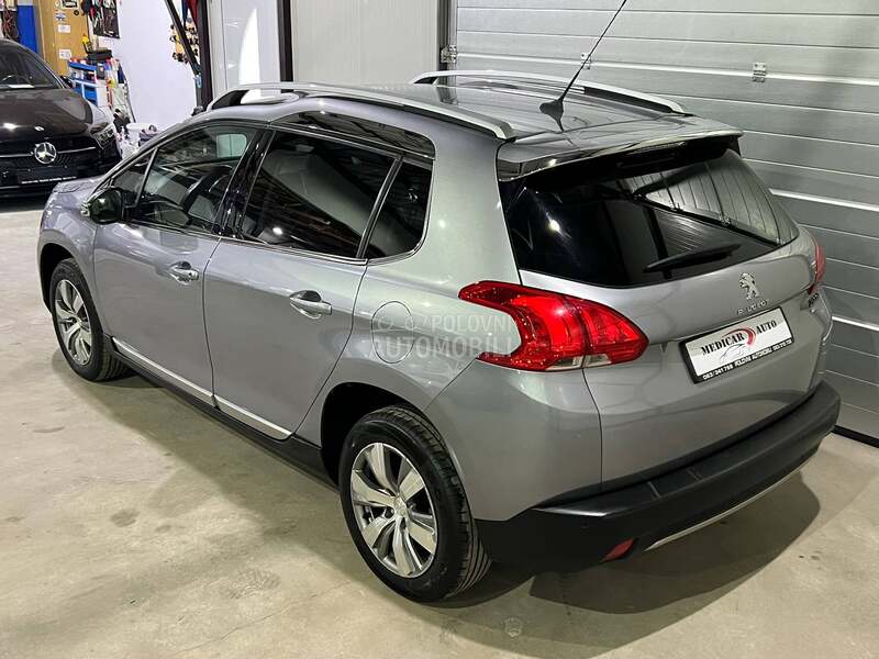 Peugeot 2008 ALLURE