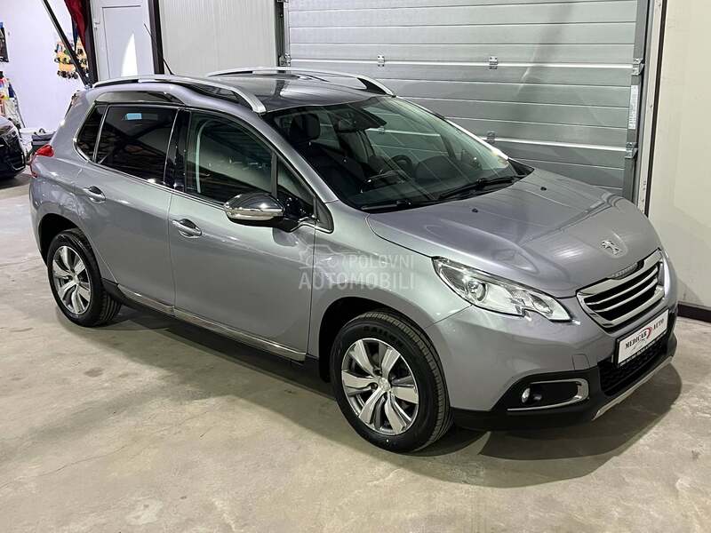 Peugeot 2008 ALLURE