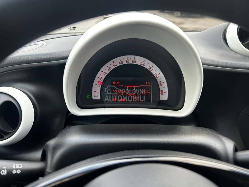 Smart ForFour 1.0