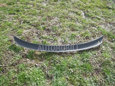 Plastika ispod brisaca za Volkswagen Passat B5.5