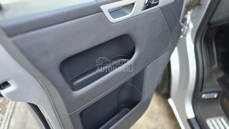 Volkswagen Multivan 2.0 TDI A.UTOMA.T