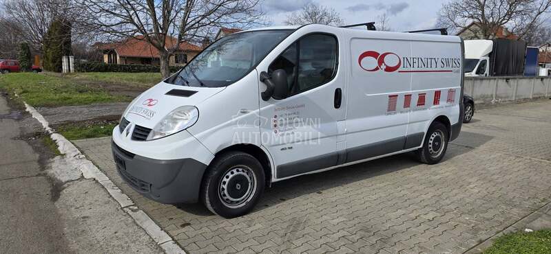 Renault Trafic 2.0dci Long CH