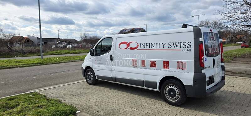 Renault Trafic 2.0dci Long CH