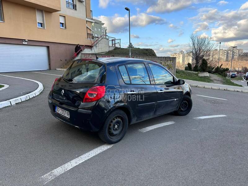 Renault Clio 