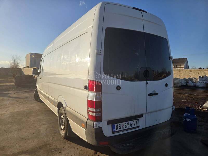 Mercedes Benz Sprinter 