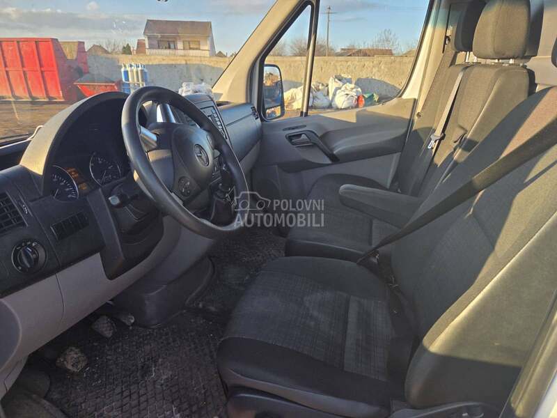 Mercedes Benz Sprinter 