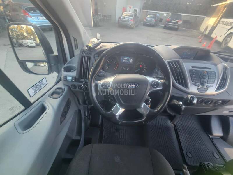 Ford Tranzit