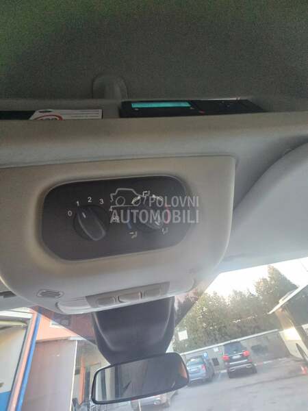 Ford Tranzit