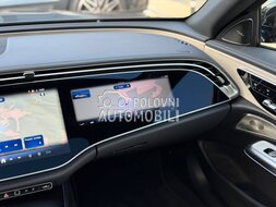 Mercedes Benz E 220 d AMG 4Matic slika 23