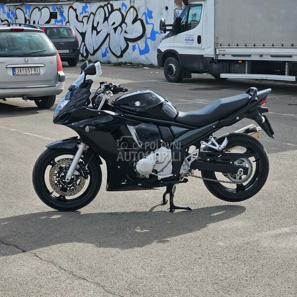 Suzuki GSX650F