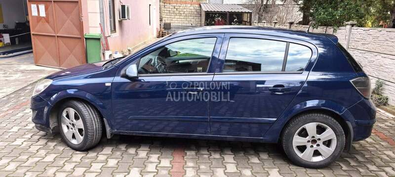 Opel Astra H 