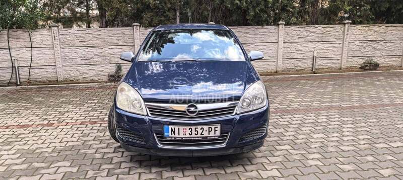 Opel Astra H 