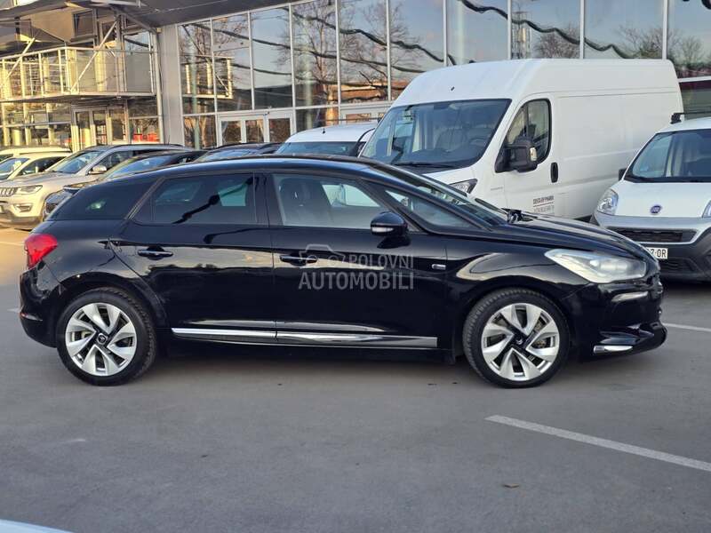 Citroen DS5 