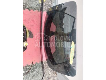 zadnja sofersajbna za Mercedes Benz C Klasa od 2014. do 2020. god.