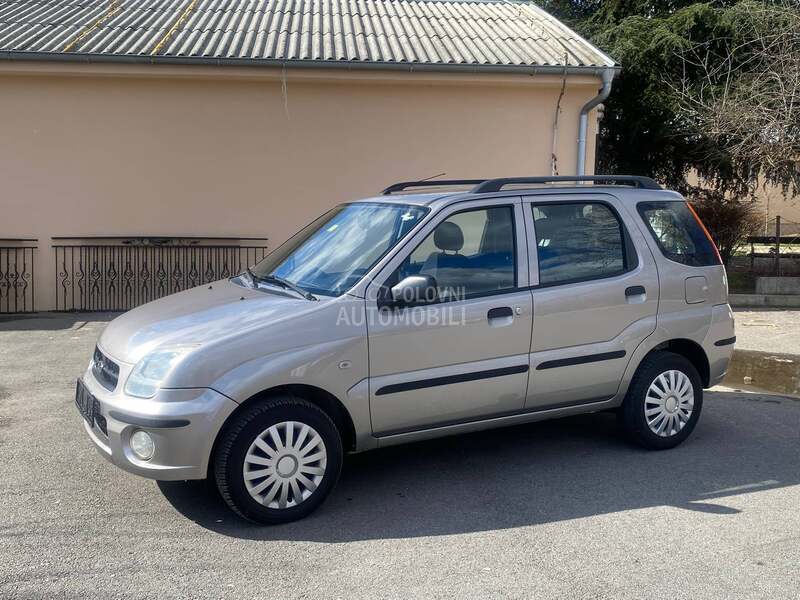 Subaru Justy 
